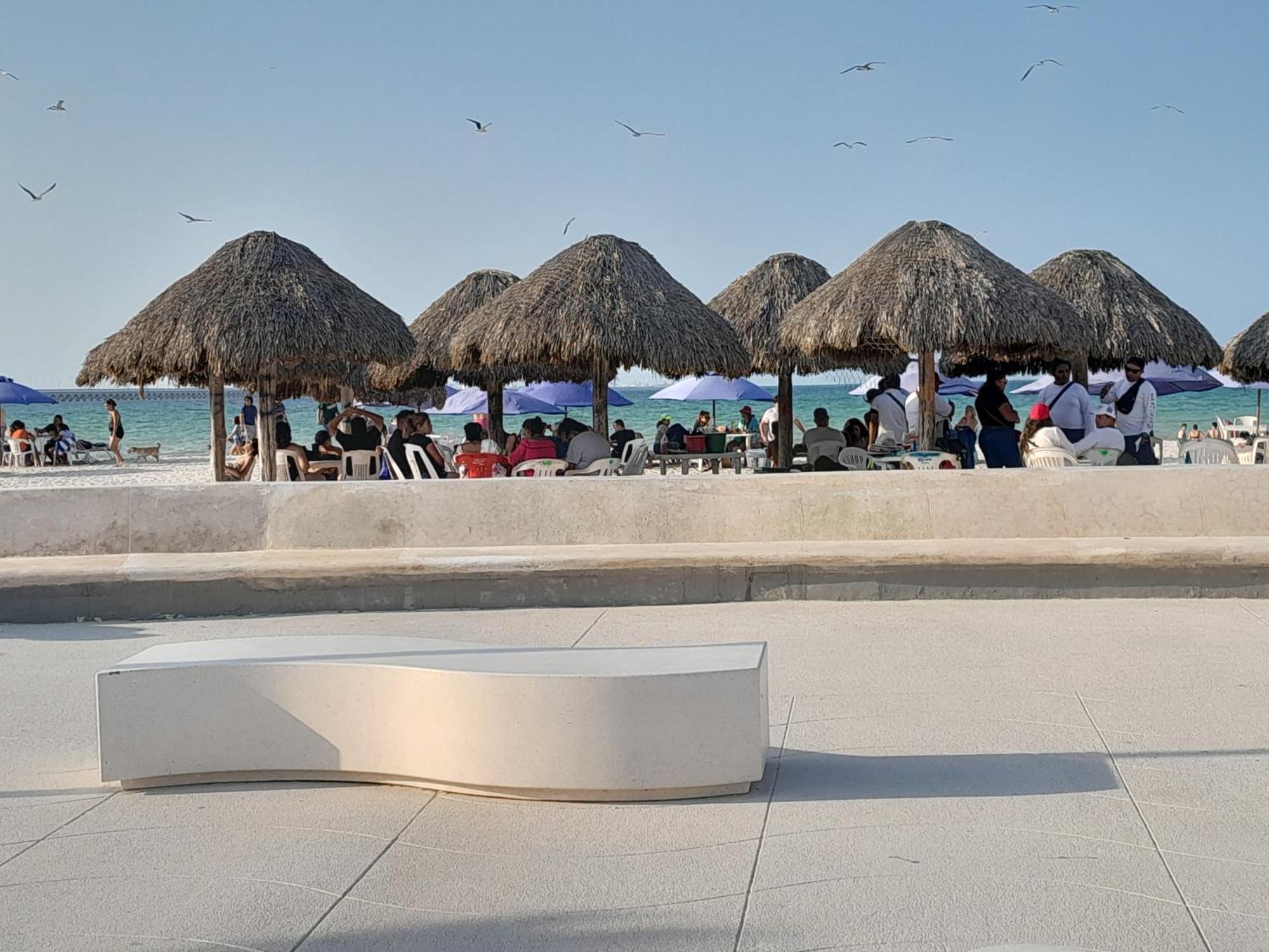 Malecon Beach House In Progreso 1 Block From Beach Dış mekan fotoğraf